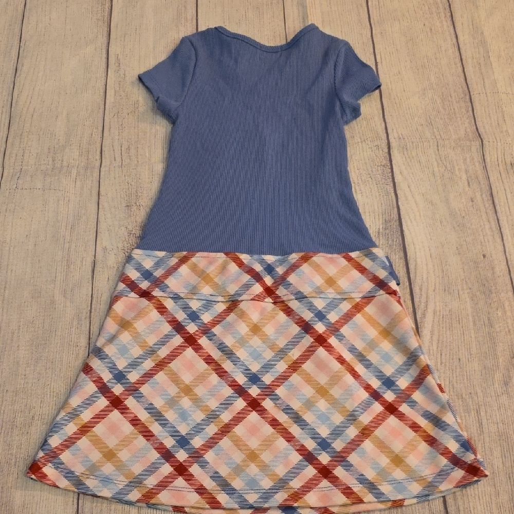 Gray and Tan Fit and Flare Casual Dress - Picture 4 of 4